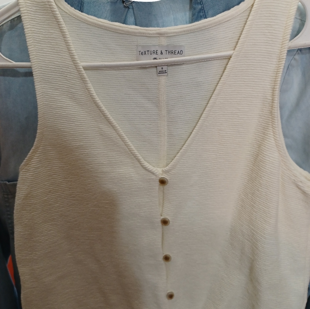 Texture and Thread Madewell sleeveless tie front top ladies small